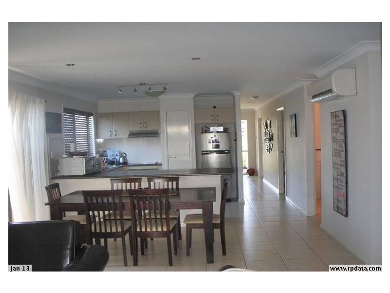 8 Schukow Court, Warner QLD 4500