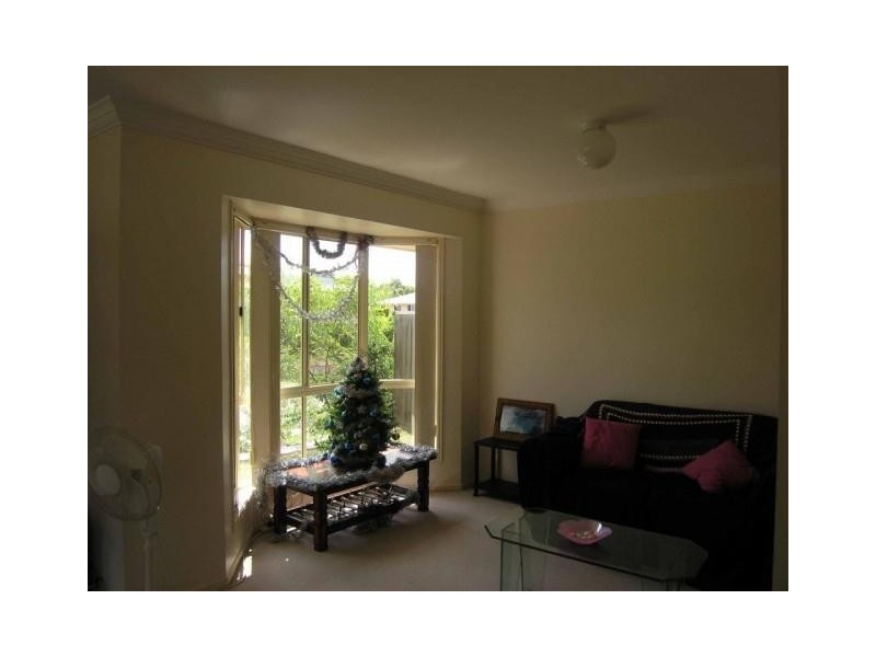 17 Granada Drive, Eatons Hill QLD 4037