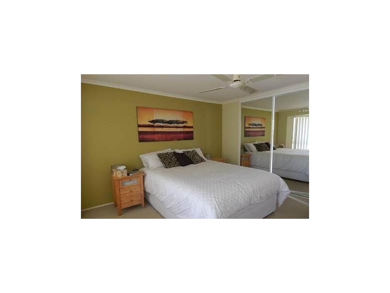 7 Atoll Crescent, Eatons Hill QLD 4037