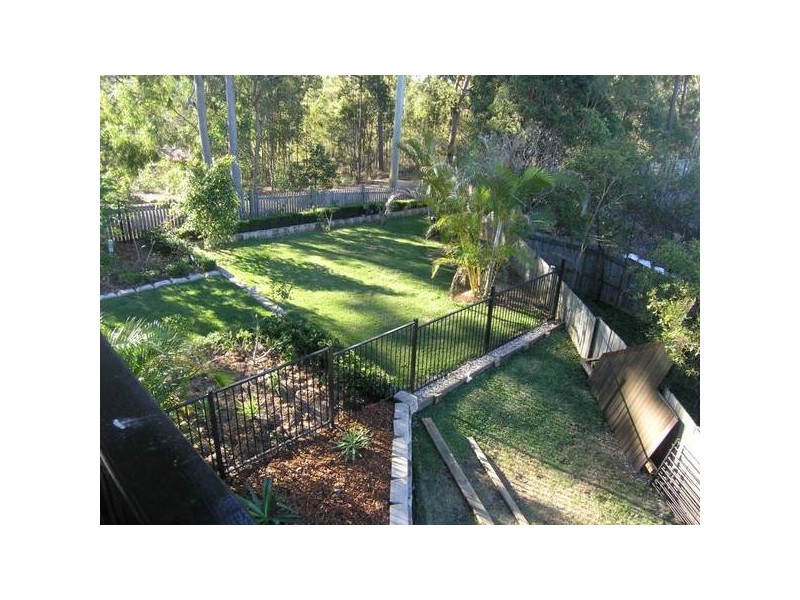 Eatons Hill QLD 4037