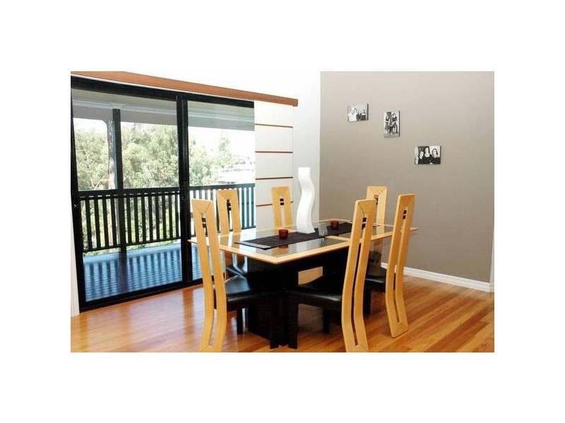 Eatons Hill QLD 4037