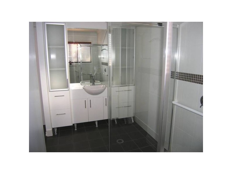 Eatons Hill QLD 4037