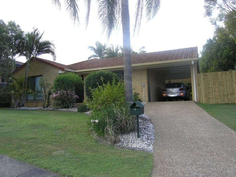 4 Ballinger Crescent, Albany Creek QLD 4035
