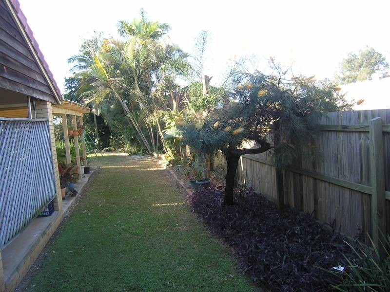 4 Ballinger Crescent, Albany Creek QLD 4035