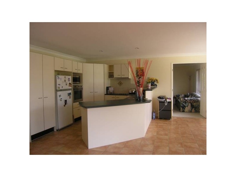 3 Rothschild Street, Eatons Hill QLD 4037