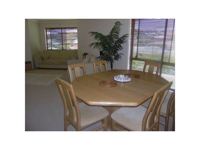 1 Toro Court, Eatons Hill QLD 4037