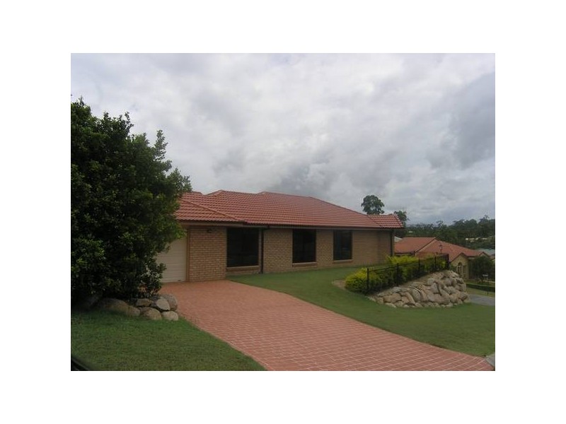 1 Toro Court, Eatons Hill QLD 4037