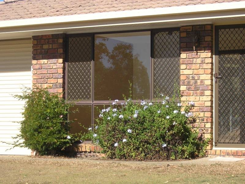 8 Frederick Street, Albany Creek QLD 4035