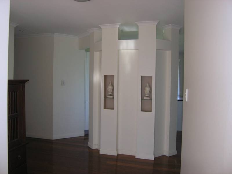 9 Olympus Court, Eatons Hill QLD 4037