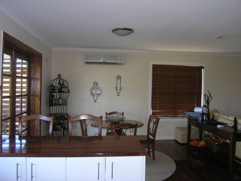 9 Olympus Court, Eatons Hill QLD 4037