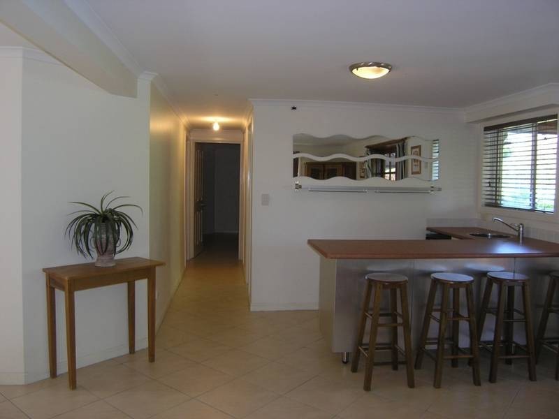 9 Olympus Court, Eatons Hill QLD 4037