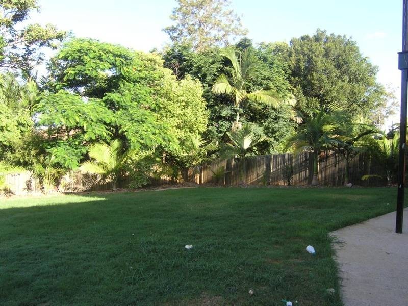 9 Olympus Court, Eatons Hill QLD 4037