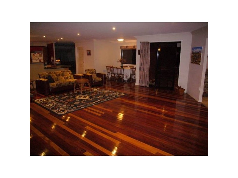 Eatons Hill QLD 4037