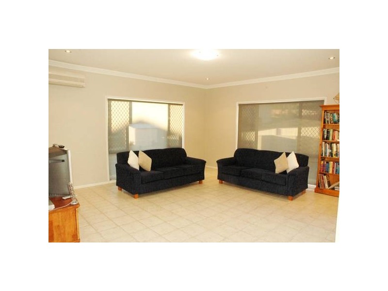 Eatons Hill QLD 4037