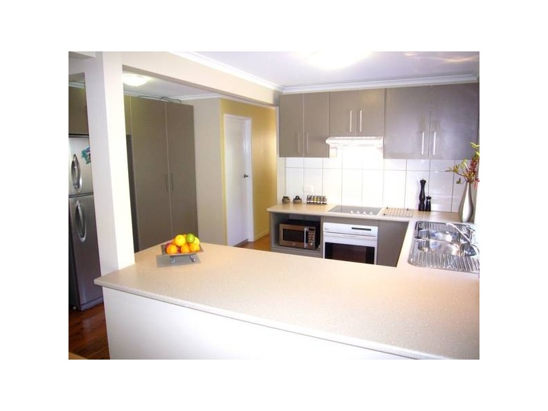 Eatons Hill QLD 4037