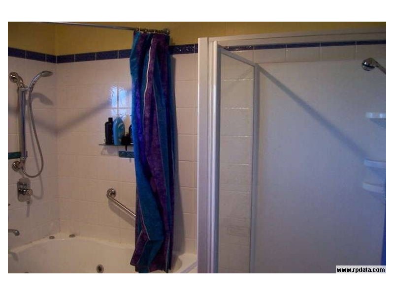 22 Leitchs Road, Albany Creek QLD 4035