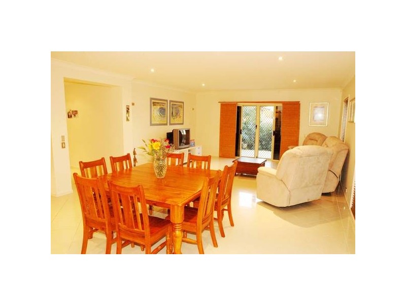 Eatons Hill QLD 4037