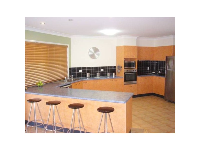 Eatons Hill QLD 4037