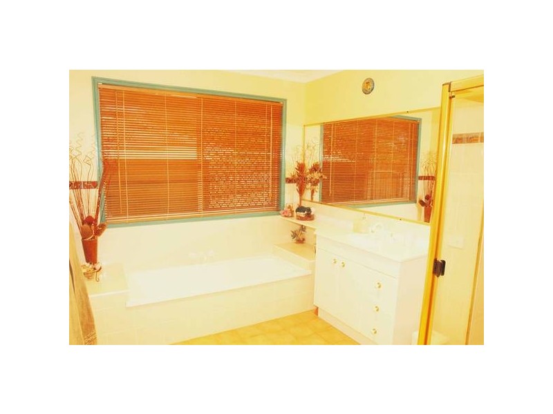 Albany Creek QLD 4035