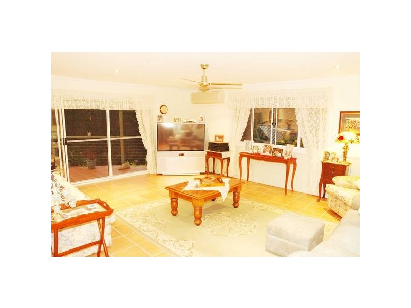 Eatons Hill QLD 4037