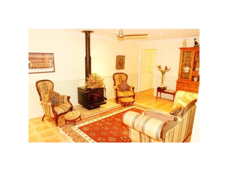 Eatons Hill QLD 4037