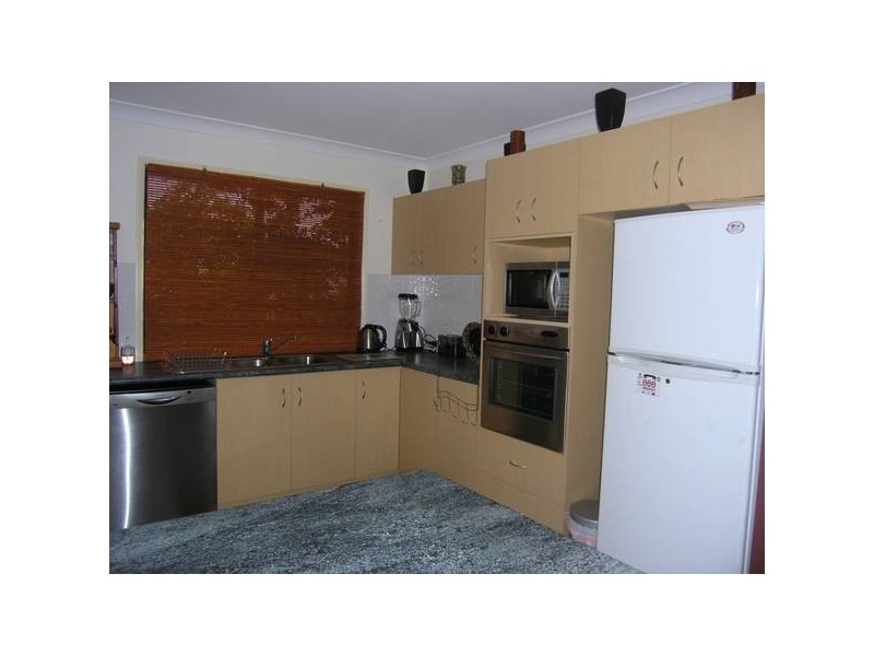 6 Diorama Court, Eatons Hill QLD 4037