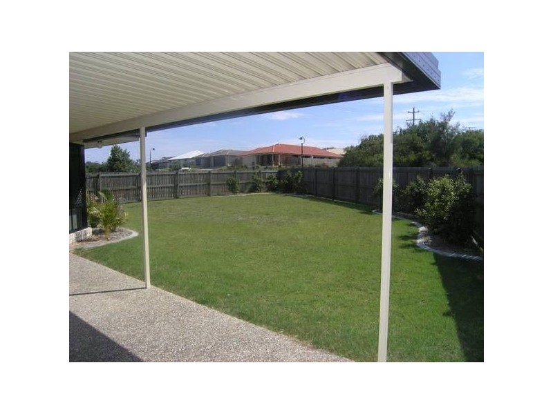 1 Cabarita Crescent, Eatons Hill QLD 4037