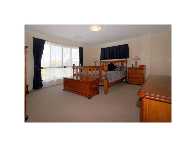 Bridgeman Downs QLD 4035