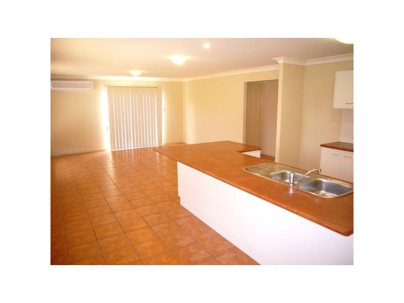 1 Excelcia Court, Eatons Hill QLD 4037