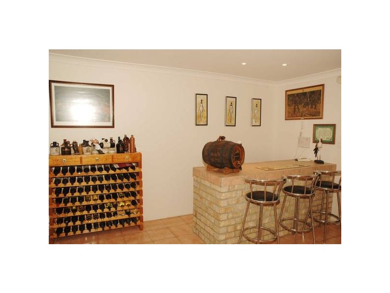 Eatons Hill QLD 4037