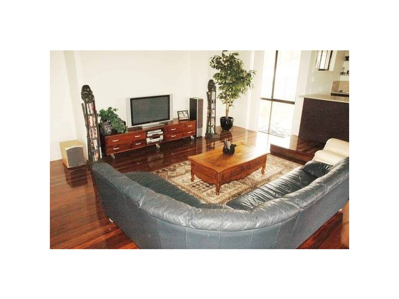 89 Corvus Drive, Cashmere QLD 4500