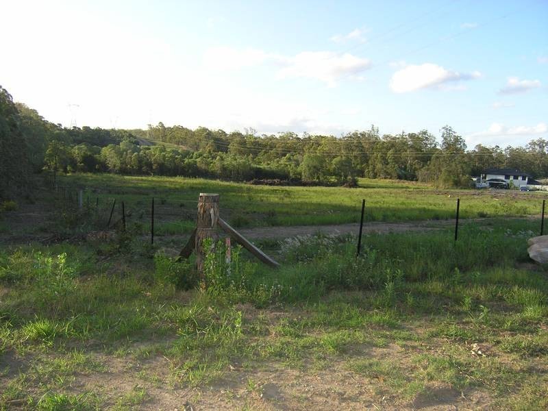 61 Tosca Street, Cashmere QLD 4500