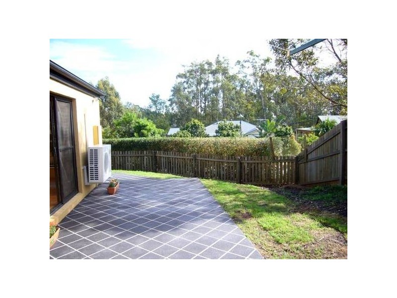 1 Excelcia Drive, Eatons Hill QLD 4037