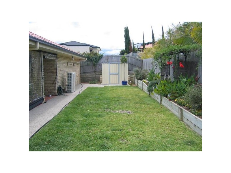 Eatons Hill QLD 4037