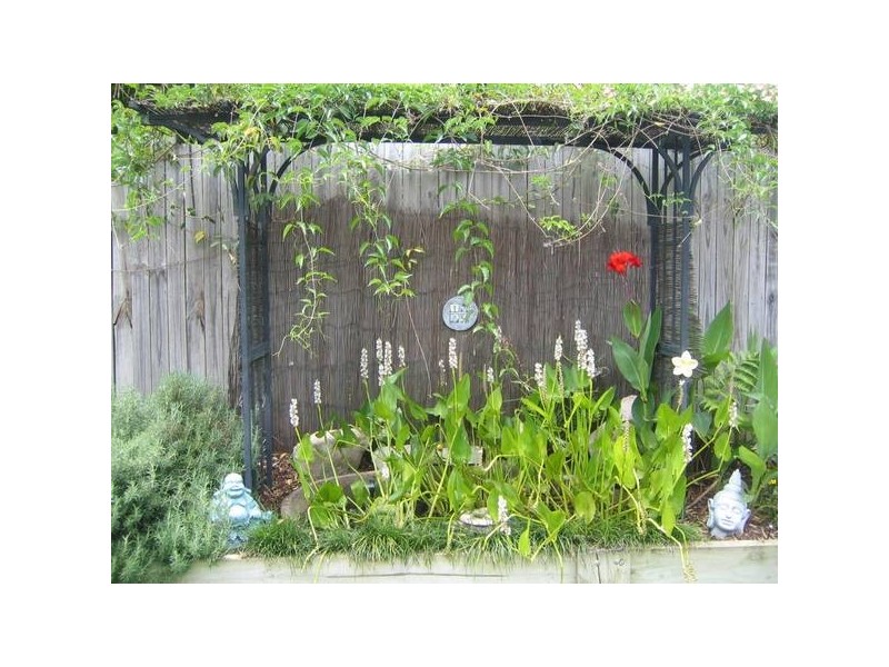 Eatons Hill QLD 4037