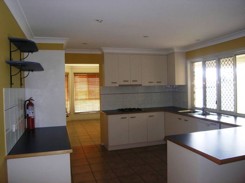 Eatons Hill QLD 4037
