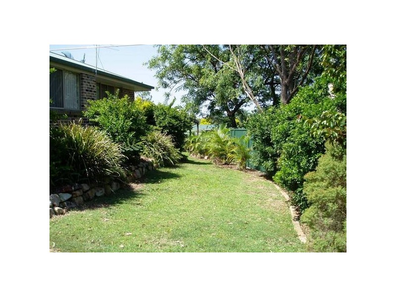 11 Oedipus Court, Eatons Hill QLD 4037