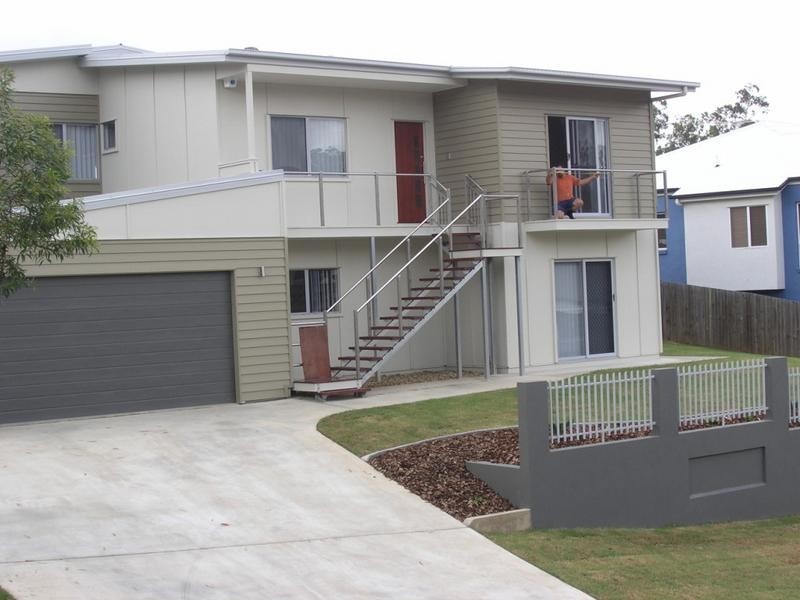 8 Jubilee Terrace, Eatons Hill QLD 4037