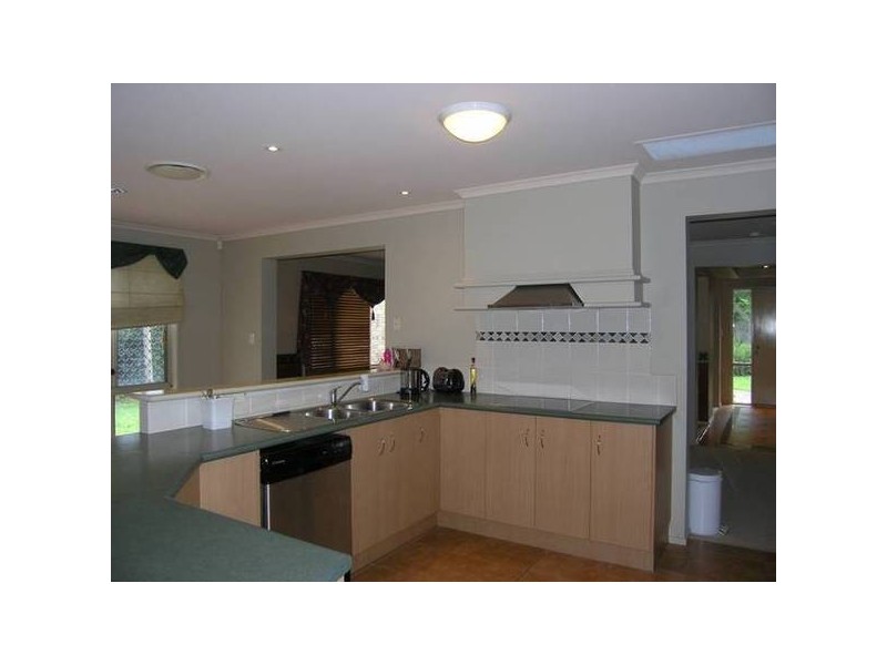 23 Kurrajong Place, Bridgeman Downs QLD 4035