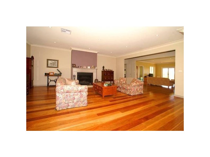 642 Mt Hercules Road, Razorback NSW 2571