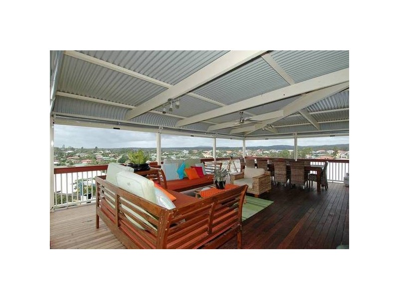 Eatons Hill QLD 4037