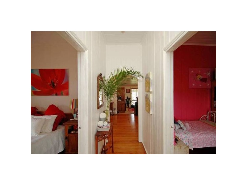 Eatons Hill QLD 4037