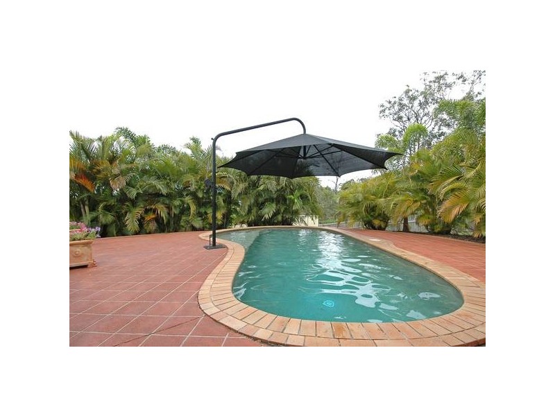 Eatons Hill QLD 4037