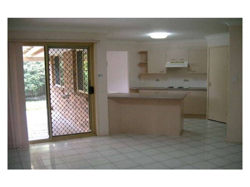10 Chisholm Court, Albany Creek QLD 4035