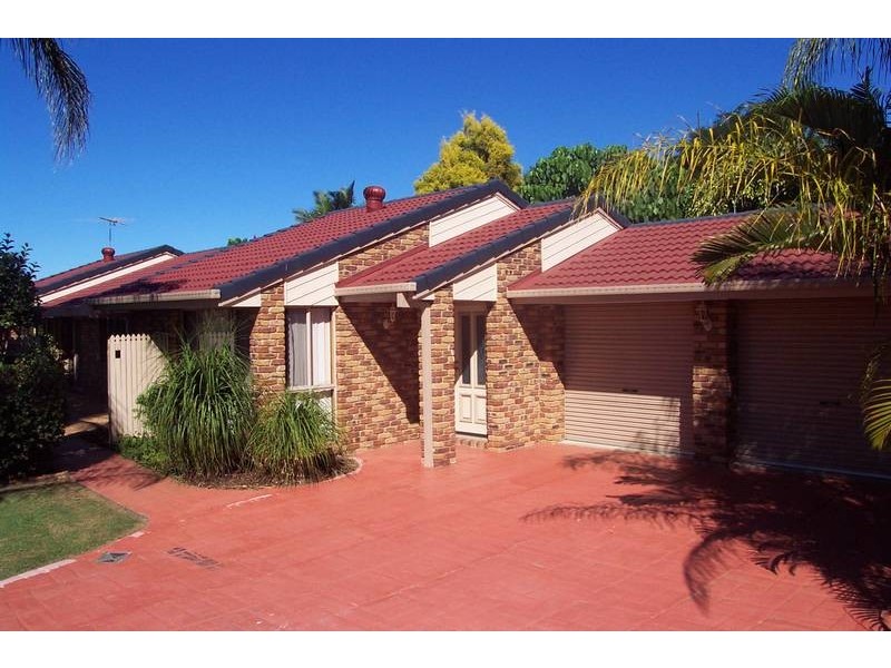 19 Daniel Drive, Albany Creek QLD 4035