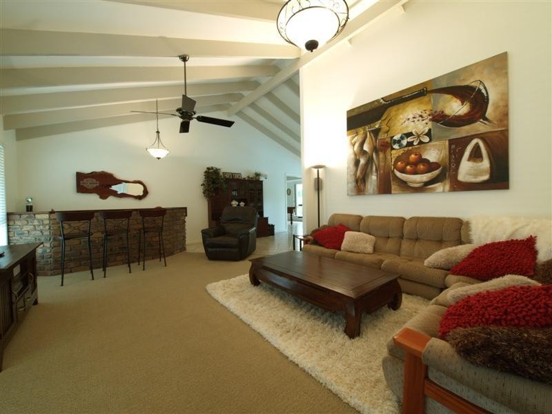 22 Buranda Street, Clear Mountain QLD 4500