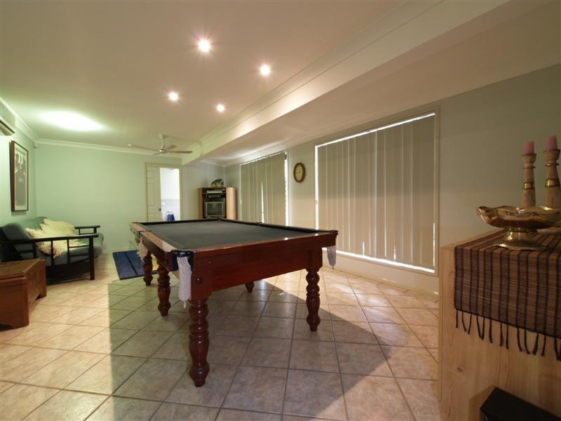 22 Buranda Street, Clear Mountain QLD 4500