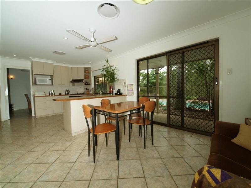 22 Buranda Street, Clear Mountain QLD 4500