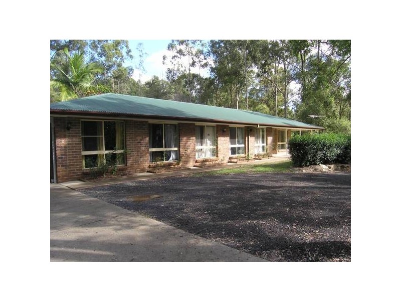 13 Kimberley Court, Eatons Hill QLD 4037