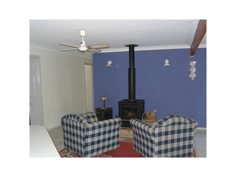 13 Kimberley Court, Eatons Hill QLD 4037